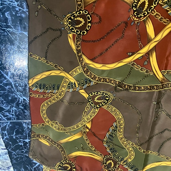 Hermes designer brand square neck wrap shawl silk scarf full wrap made in Italy - Picture 9 of 16